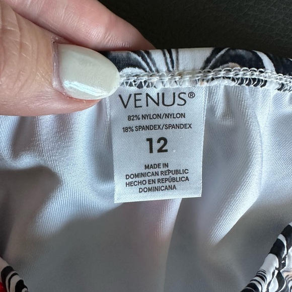 VENUS Black, White and Red Floral Halter Bikini New - Picture 6 of 8